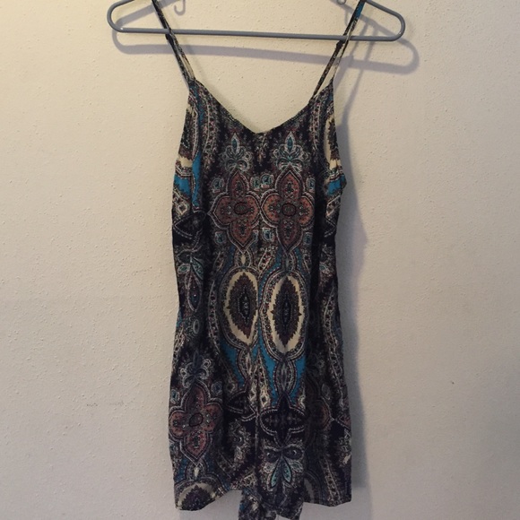 Patterned romper