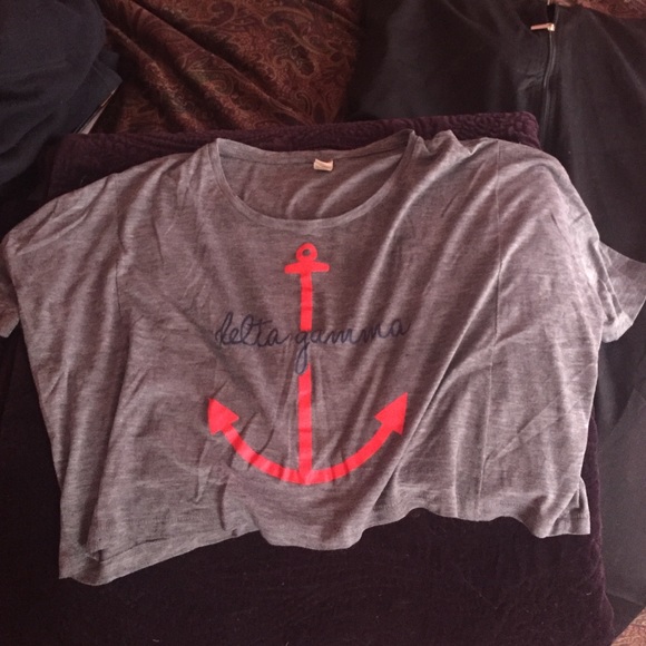 Delta Gamma Crop Tee