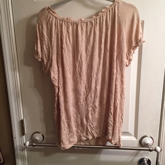 Cream Ruffled tee - Picture 3 of 3
