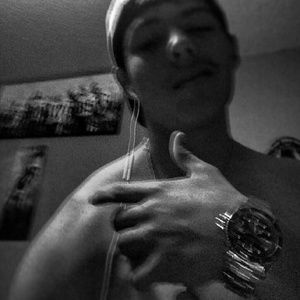 Meet your Posher, Quintin