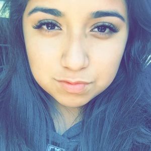 Meet your Posher, Lisette