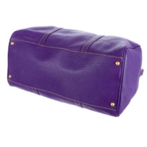 Fendi Purple leather duffle bag w/ shoulder strap - Picture 2 of 4