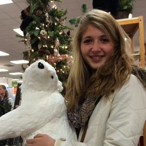 Meet your Posher, Maria