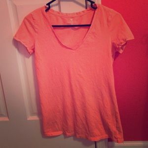 Cute bright orange tshirt💕