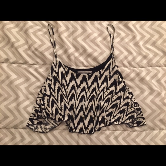 Black and white crop top