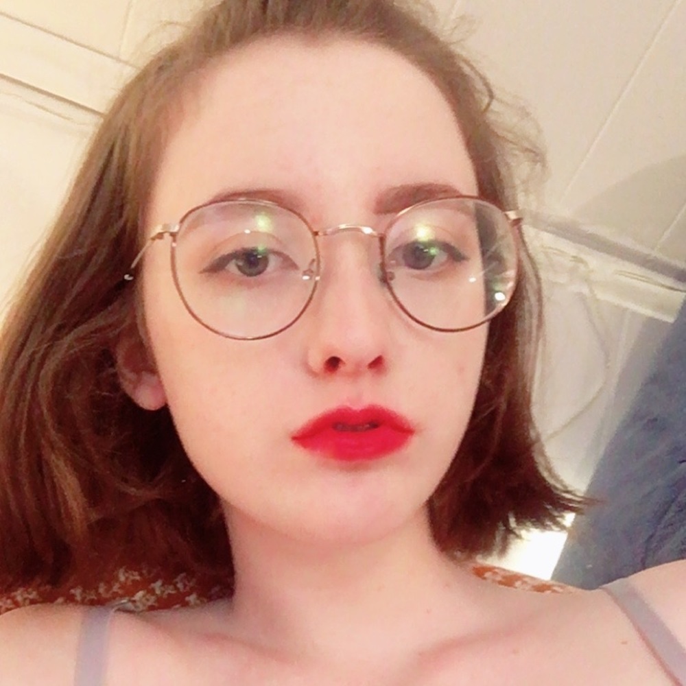 Meet your Posher, Emma