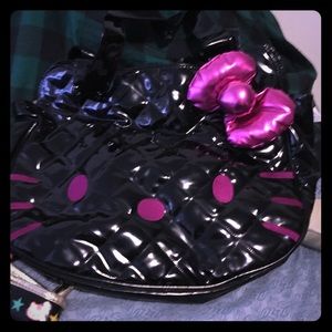 Black and metallic pink hello kitty purse