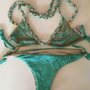 Beach bunny set XS top M bottoms