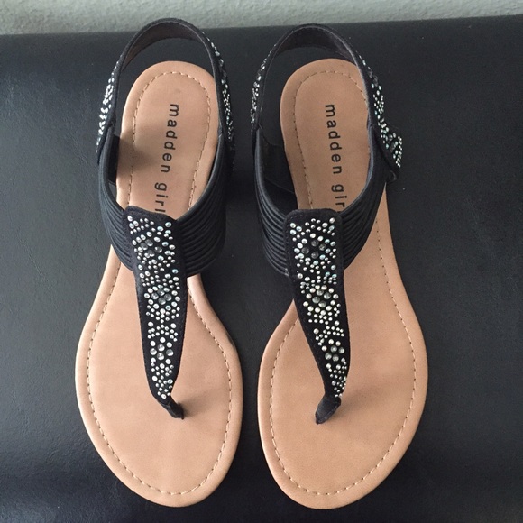 NWOT madden girl sandals