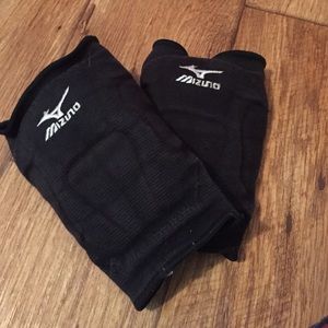 Mizuno knee volleyball knee pads
