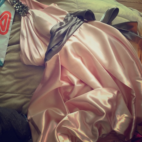 Semi/homecoming/prom dress