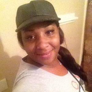 Meet your Posher, Jasmine