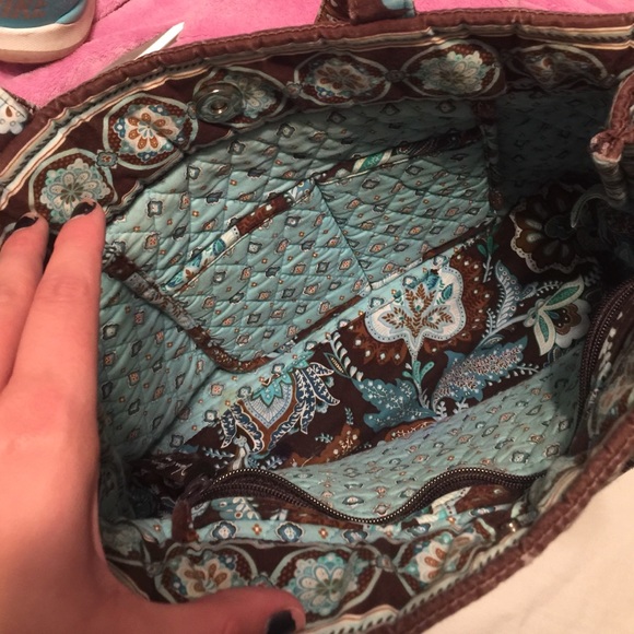 Vera Bradley purse - Picture 3 of 4