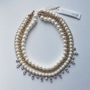 { layered necklace }