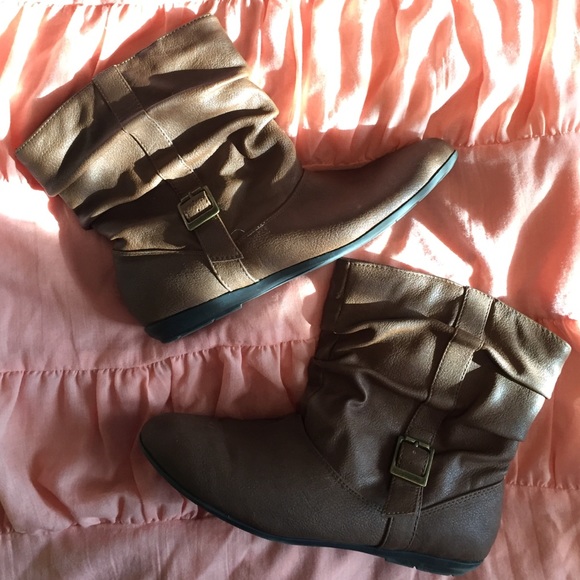 SO brown booties (no heel)