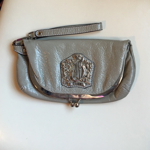 Guess grey/silver  patent clutch