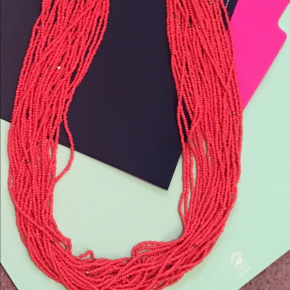 CORAL BEADED STATEMENT NECKLACE 🔱
