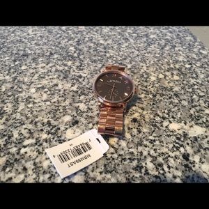 Marc Jacobs rose gold watch