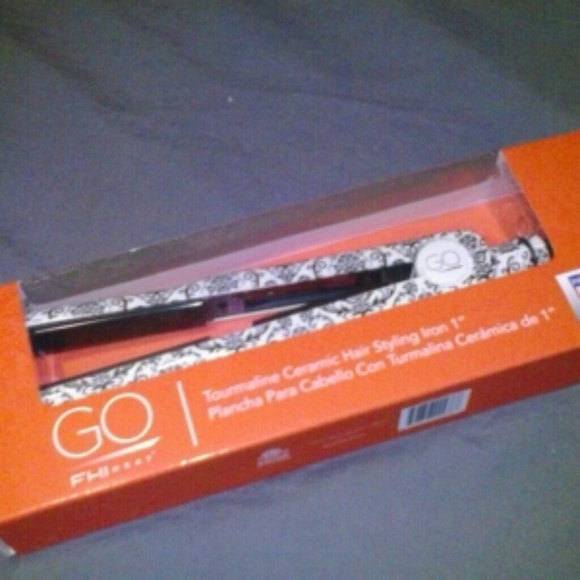 Other - NIB GO FHI Heat Flat Iron