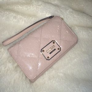 Clutch wallet