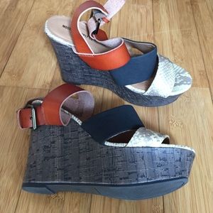 MOSSIMO WEDGES