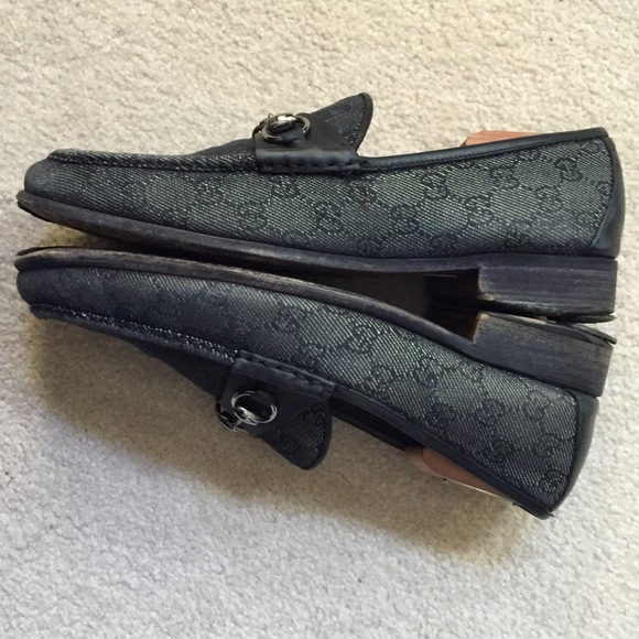 Men GUCCI black fabric loafer. Sz. 11