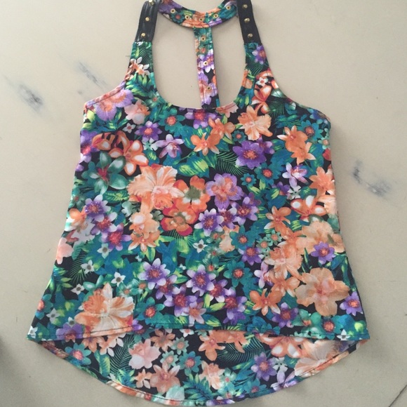 Material Girl Floral tank sz small