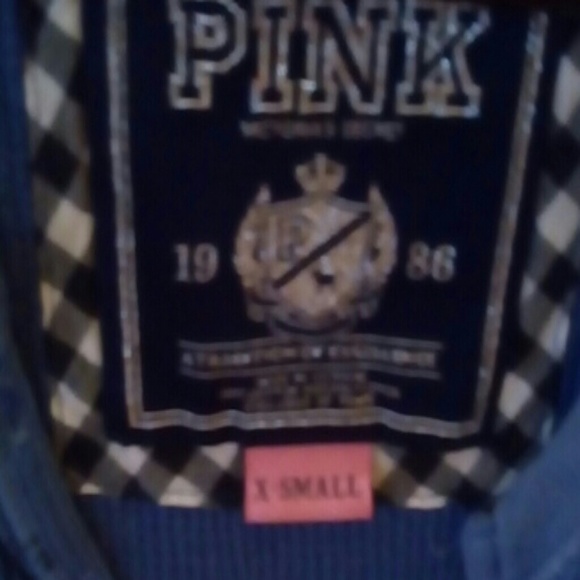 Long sleeve victoria secret shirt - Picture 2 of 2