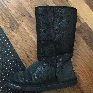 VERY RARE tall black paisley uggs