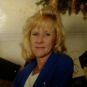 Meet your Posher, Carolyn