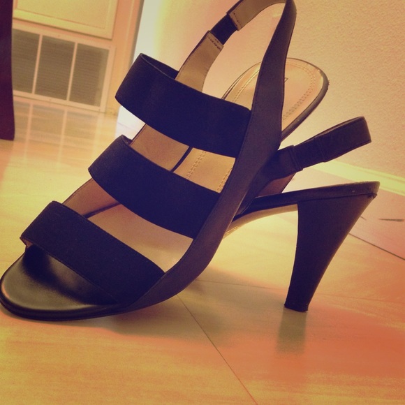 ELLEN TRACY Black, Strappy Sandals