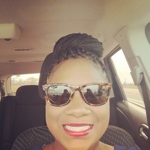 Meet your Posher, Brandee