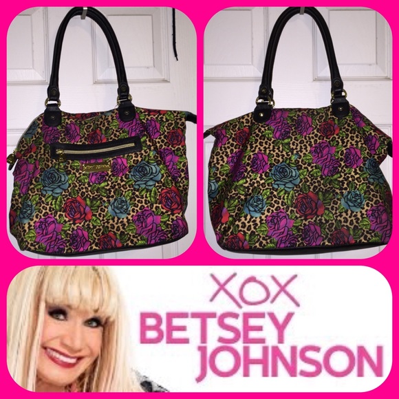Betsey Johnson Handbags - Betsey Johnson Purse