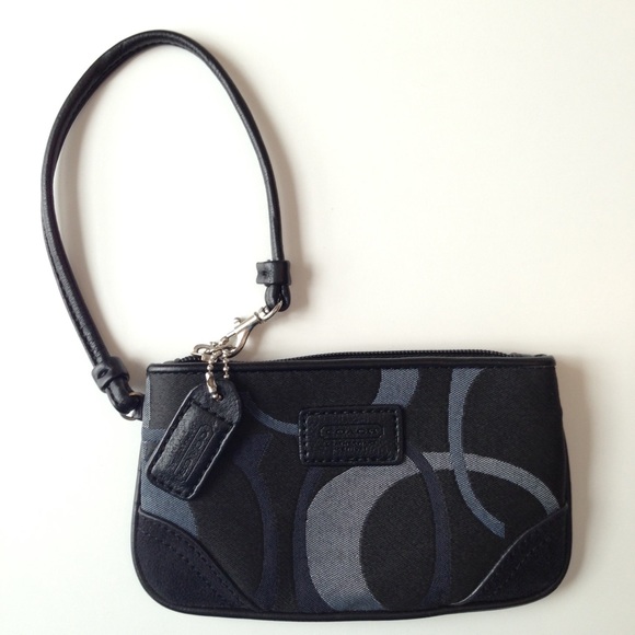 Authentic Coach Wristlet