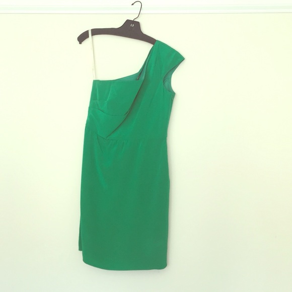 One shoulder dress
