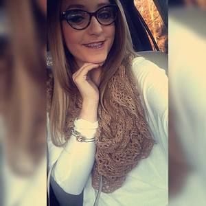 Meet your Posher, Hailey