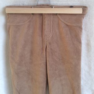 Hue Corduroy Legging.