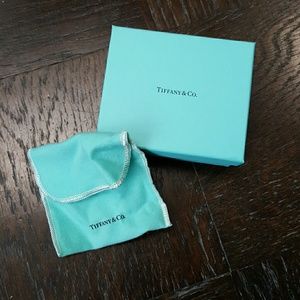 Tiffany box and duster