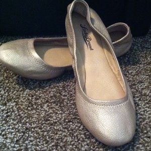 Light gold lucky brand ballet flats