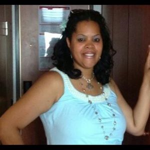 Meet your Posher, Latisha