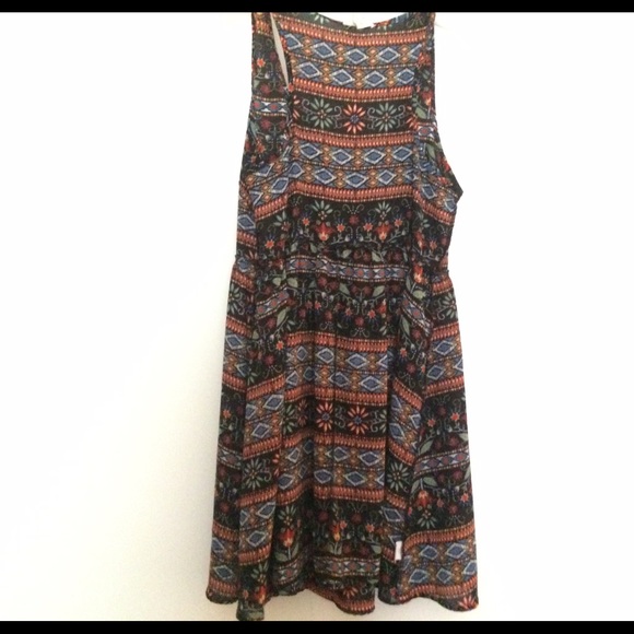 Pattern Dress - Picture 1 of 2