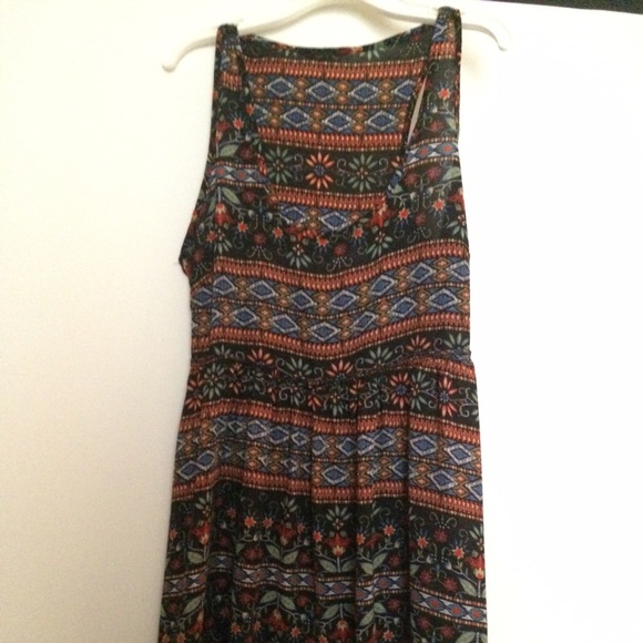 Pattern Dress - Picture 2 of 2