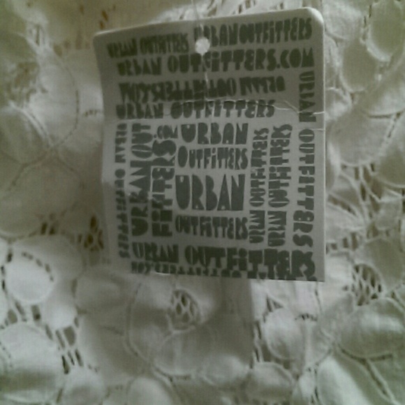 NWT urban outfitters lace tank - Picture 2 of 6
