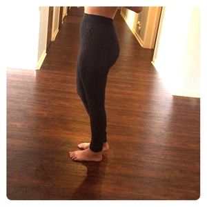 Grey patterned exertek leggings