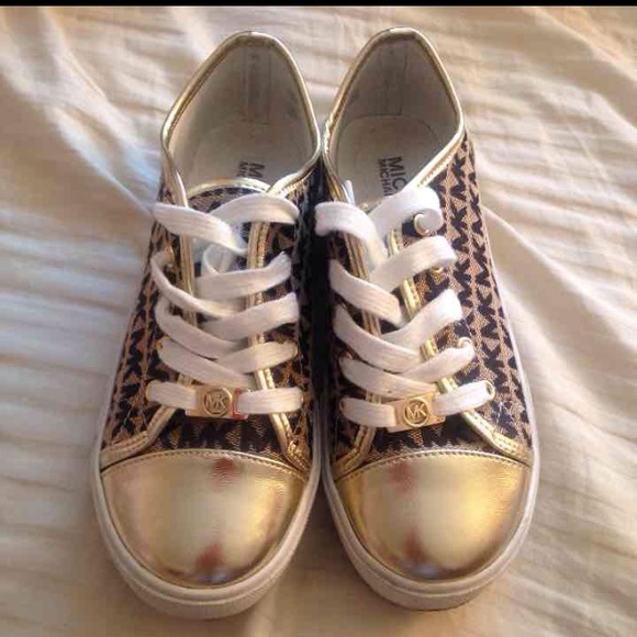 MK Gold shoes!!