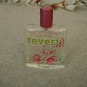 Rue21 Revert Eco perfume