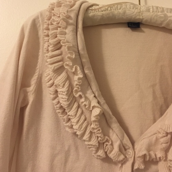 Sweater with Ruffles - Picture 3 of 4