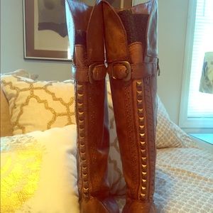 💥REDUCED💥 Vince Camuto Brown/camel boots 6.5