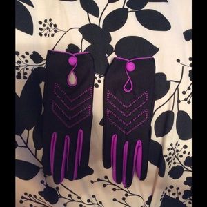 BRAND NEW SmarTouch Gloves