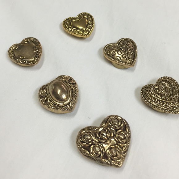 Beautiful Vintage Brass Heart Button Covers - Picture 1 of 4